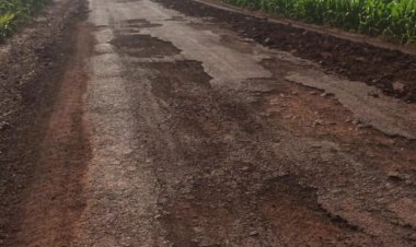 Secretaria de Agricultura recupera trecho da Estrada Gaúcha, no interior de Alto Santa Fé