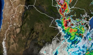 Ta chegando a Chuva na Costa Oeste de Guaíra a Foz
