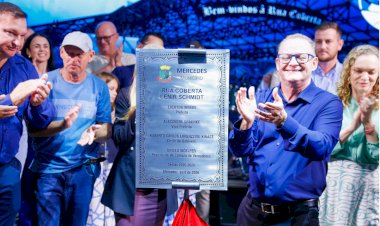 Inauguração da Rua Coberta reúne multidão e marca nova fase para Mercedes