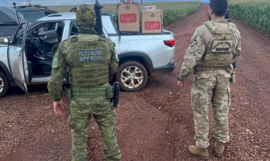 BPFRON e Polícia Federal apreendem veículo com mil pacotes de cigarros contrabandeados em Guaíra