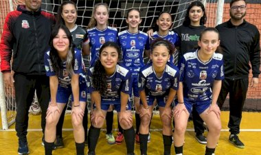 Futsal feminino de Nova Santa Rosa termina em 4º lugar na fase regional dos Jogos da Juventude
