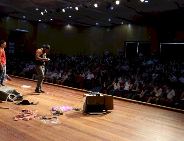 Espetáculo “Manos” mobiliza adolescentes em Nova Santa Rosa e terá nova sessão nesta tarde