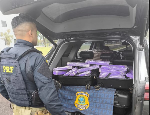PRF apreende mais de 203 quilos de maconha em duas ações na BR-277 e prende quatro pessoas em Santa Terezinha de Itaipu