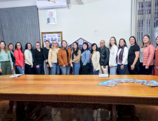 Primeiros aprovados em concurso público tomam posse em Nova Santa Rosa