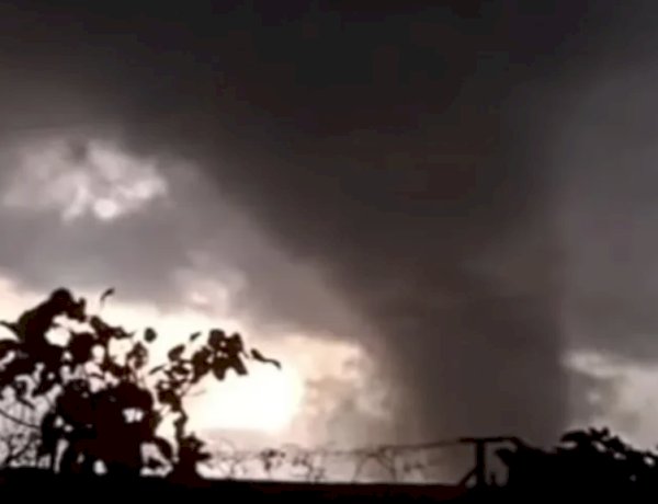 Tornado atinge interior de Giruá, deixa feridos e destrói casas no noroeste do RS (veja o vídeo  no faceboock alemãodaroça.com