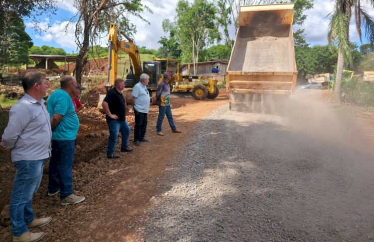 Readequação de estrada atende antiga demanda da Linha Braço do Norte