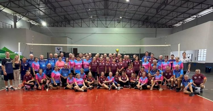 Nova Santa Rosa realiza amistosos preparatórios para os Jogos da Integração do Idoso