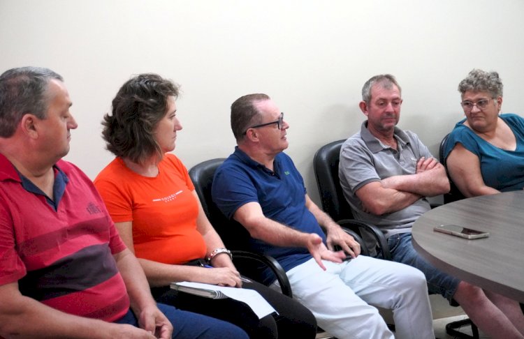 Feira do Produtor Rural passa a ser realizada na Rua Coberta e inicia nova fase em Mercedes