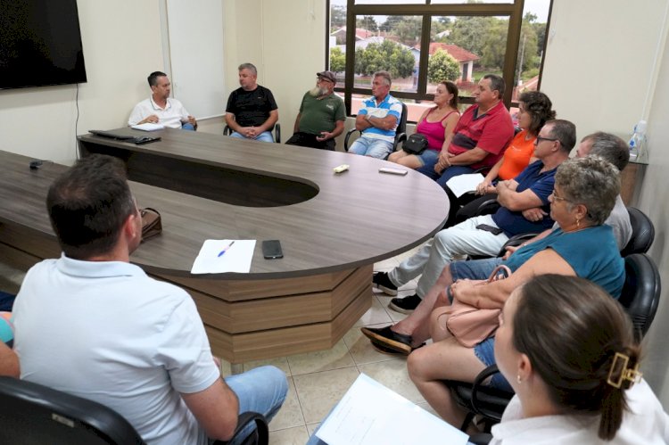Feira do Produtor Rural passa a ser realizada na Rua Coberta e inicia nova fase em Mercedes