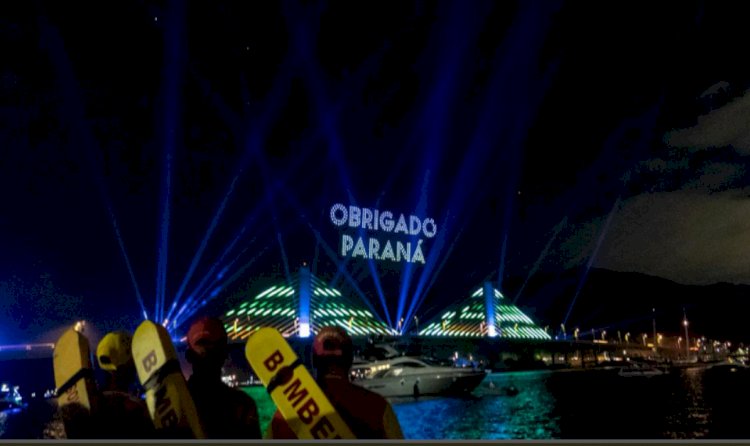 Show de luzes, drones e música emociona o público e celebra entrega da Ponte de Guaratuba 01/05/2026 - 20:17