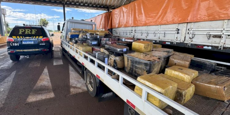 Atenção: PRF apreende quase 4 toneladas de maconha na BR-163, em Mercedes-PR; homem de 28 anos é preso