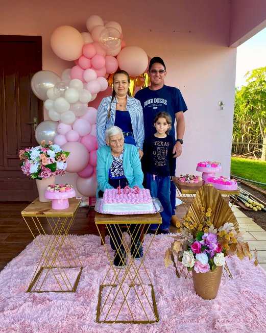 Pioneira de Planalto do Oeste celebra 103 anos de vida em Nova Santa Rosa
