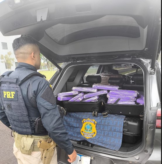 PRF apreende mais de 203 quilos de maconha em duas ações na BR-277 e prende quatro pessoas em Santa Terezinha de Itaipu