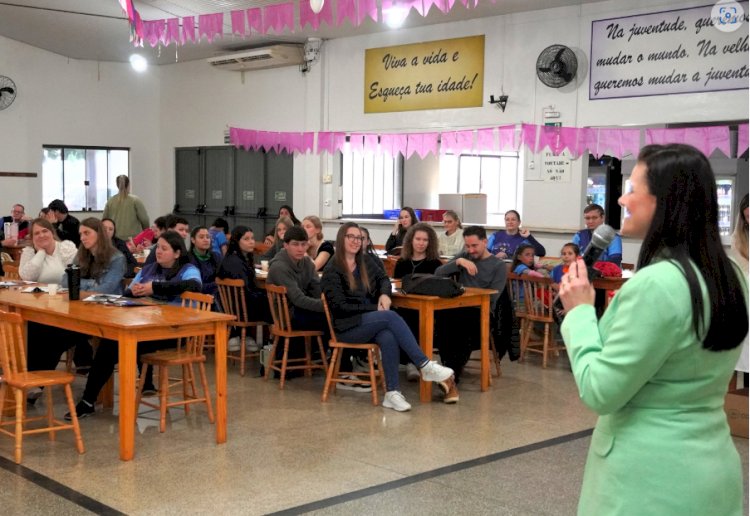 Mercedes realiza 12ª Conferência Municipal dos Direitos da Criança e do Adolescente com foco na democracia participativa