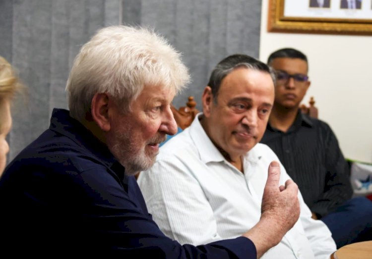 Hussein Bakri apresenta balanço de investimentos e anuncia novos recursos para Nova Santa Rosa em reunião com prefeito e lideranças