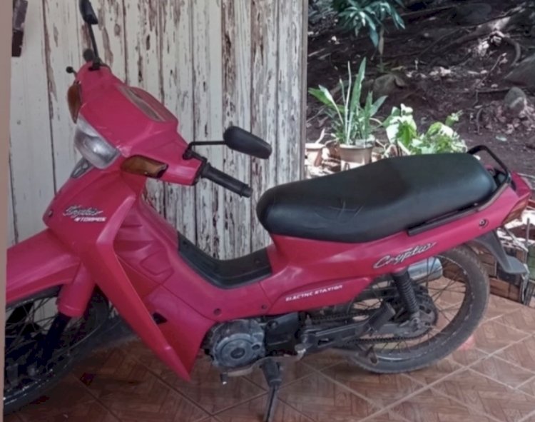 Motocicleta Yamaha Crypton é furtada  em São Marcos interior de Mercedes