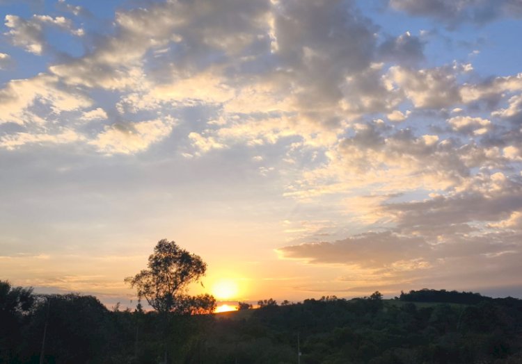Sábado de tempo firme e calor moderado em Marechal Cândido Rondon