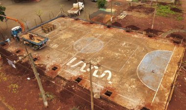 Obra de cobertura e reforma da quadra da Escola Almirante Barroso é iniciada em Vila Curvado