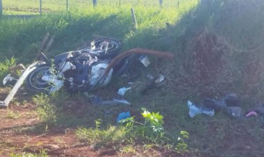 Dois acidentes  foram registrados  neste domingo pela 3ª CIA da polícia rodoviária em pouco mais de uma hora.