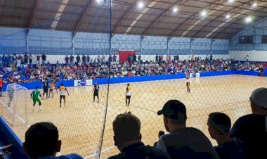 Jogos do Municipal de Futsal serão retomados na noite desta terça-feira (04) em Nova Santa Rosa