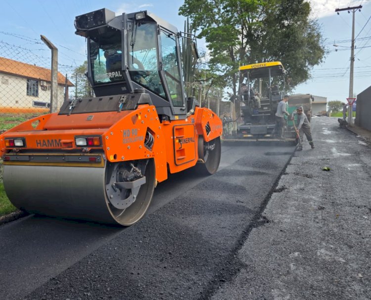 Mais  um Loteamento de Marechal Cândido Rondon  recebe recape asfáltico
