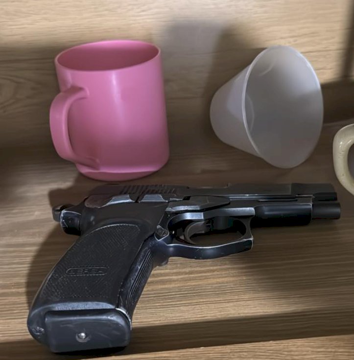 21 pessoas com atuação no tráfico de drogas, comércio ilegal de armas de fogo e lavagem de capitais são presas