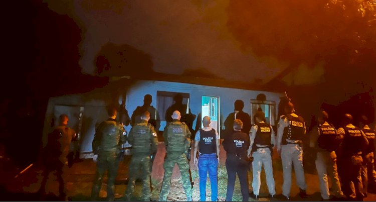 Ação conjunta resulta na prisão de foragido e apreensão de armas em Marechal Rondon
