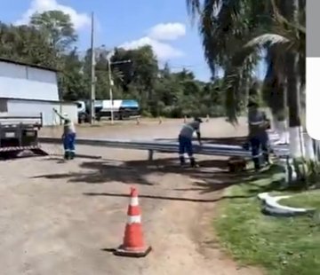 Prefeito de  Mercedes discute com DNIT solução para acesso na BR-163