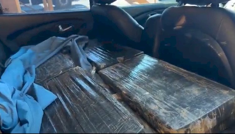 PRF apreende 466 kg de maconha após perseguição na BR-277 em Cascavel