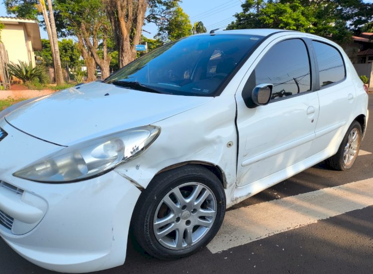 Colisão entre dois carros é registrada no bairro Espigão em Marechal Cândido Rondon