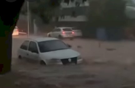 TEMPORAL PROVOCA ESTRAGOS E DEIXA CIDADES DO OESTE DO PARANÁ SEM ENERGIA ELÉTRICA