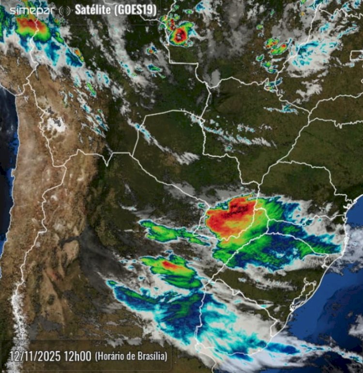 Atualizado: Foto do satélite mostra sistema frontal no Oeste do Paraná  com previsão de  tempestades na região