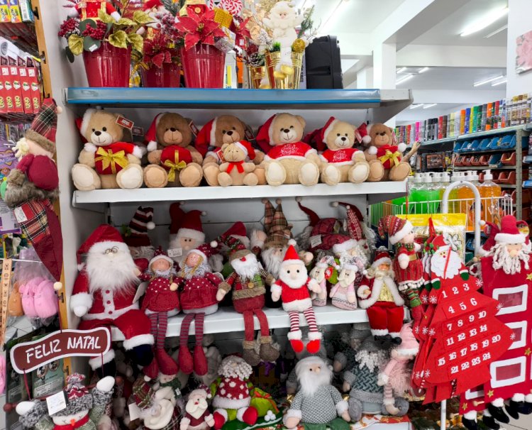 Comércio de Marechal Rondon já entra no clima do Natal com grande variedade em artigos de decoração
