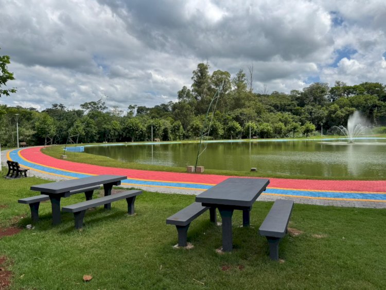 Lago Municipal de Nova Santa Rosa passa por revitalização e ganha novo visual
