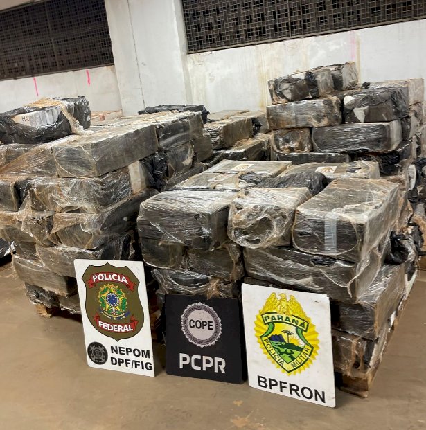 Ação conjunta apreende quase 4 toneladas de maconha e prende três pessoas na área rural de Santa Helena