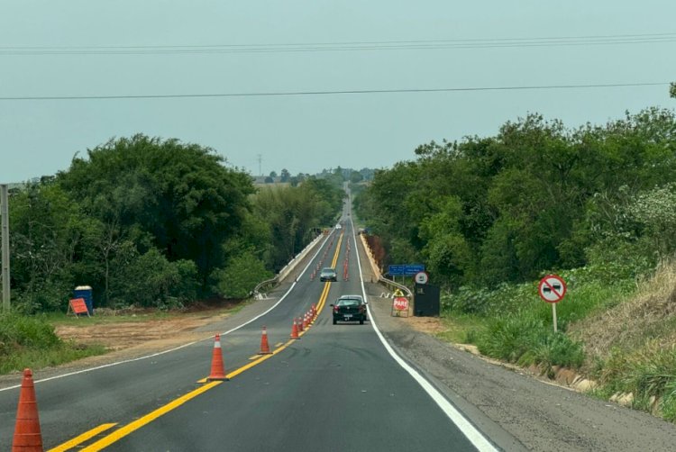Aqui você ja viu antes- DNIT confirma uso de balsa provisória para travessia no Rio Piquiri