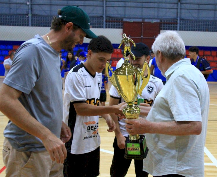 Definidas as equipes campeãs do Campeonato Municipal de Futsal