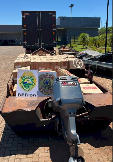 BPFRON e Polícia Federal apreendem embarcação com cigarros contrabandeados em Mercedes